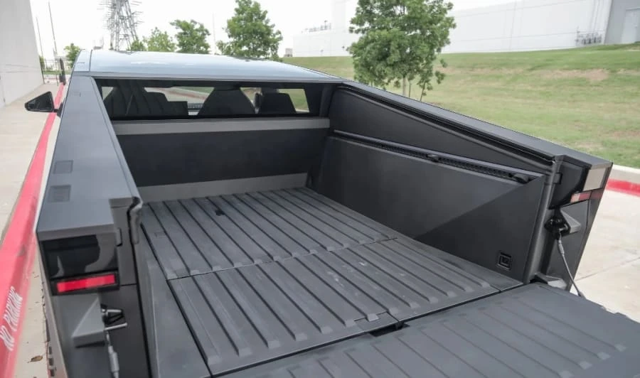 2024 Tesla Cybertruck - Image 14 of 14