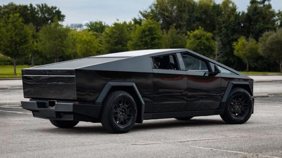 2024 Tesla Cybertruck - Image 3 of 14