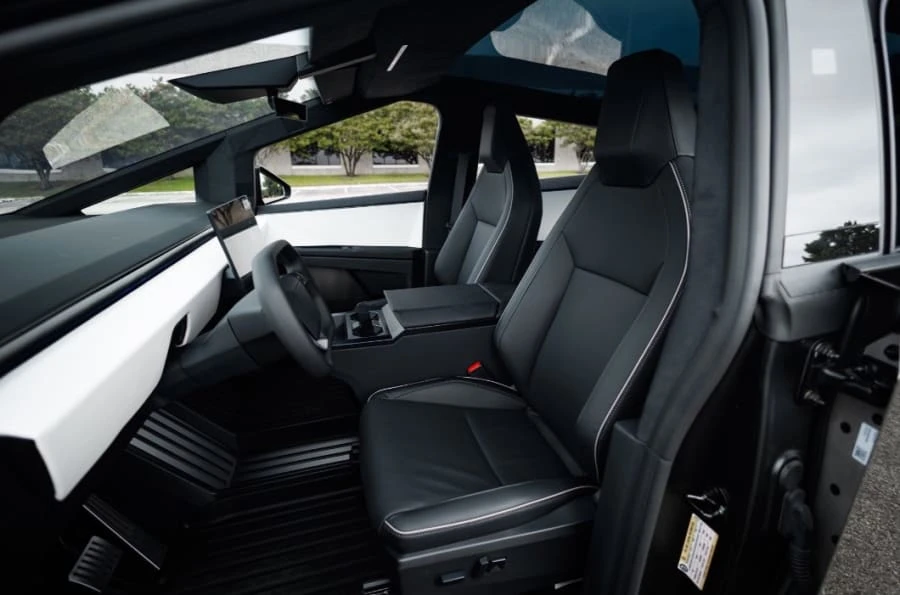 2024 Tesla Cybertruck - Image 10 of 14