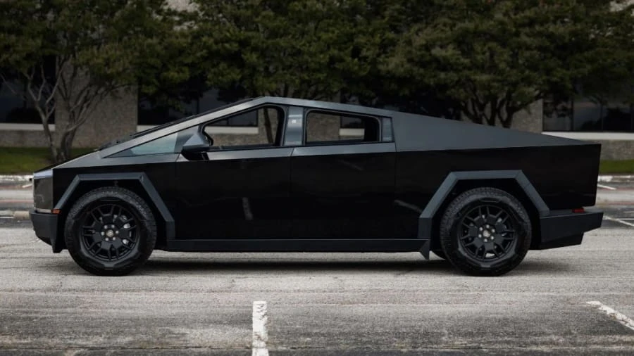 2024 Tesla Cybertruck - Image 9 of 14