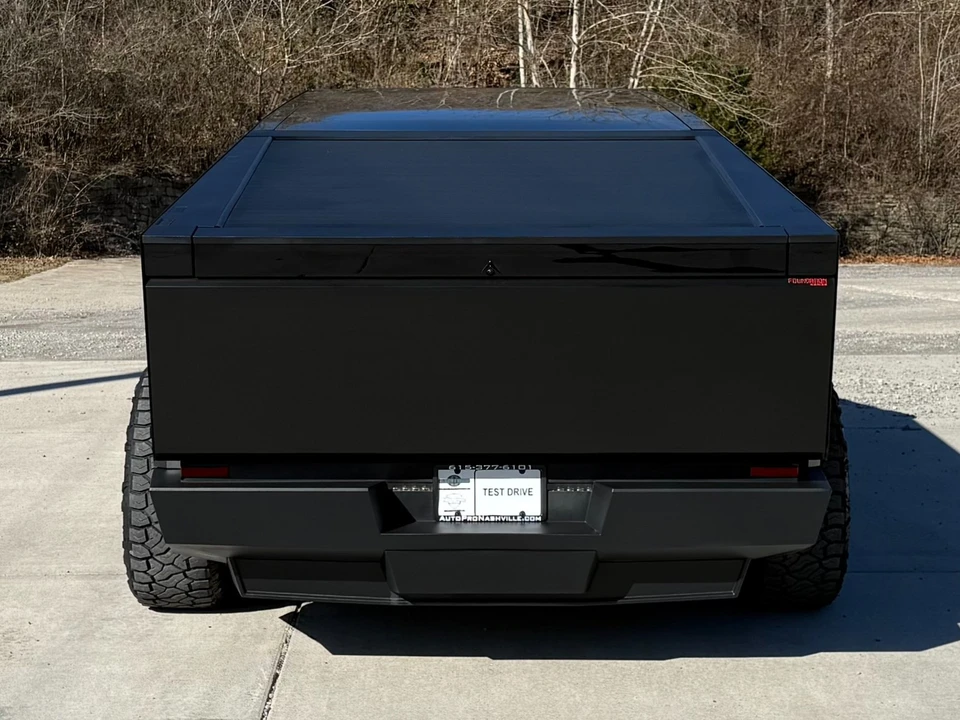 2024 Tesla Cybertruck - Image 6 of 12