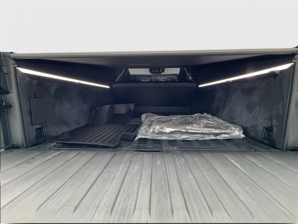 2024 Tesla Cybertruck - Image 12 of 12