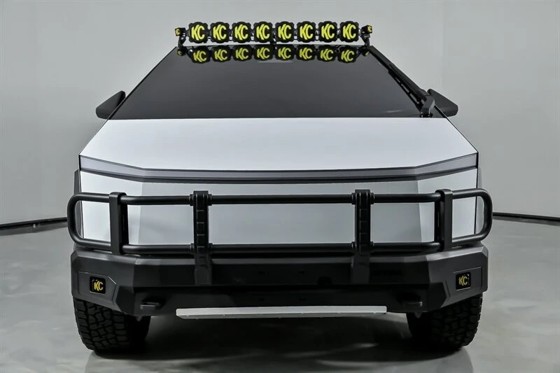 2024 Tesla Cybertruck - Image 5 of 21