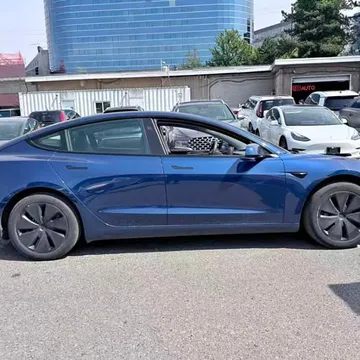 2024 Tesla Model 3 RWD