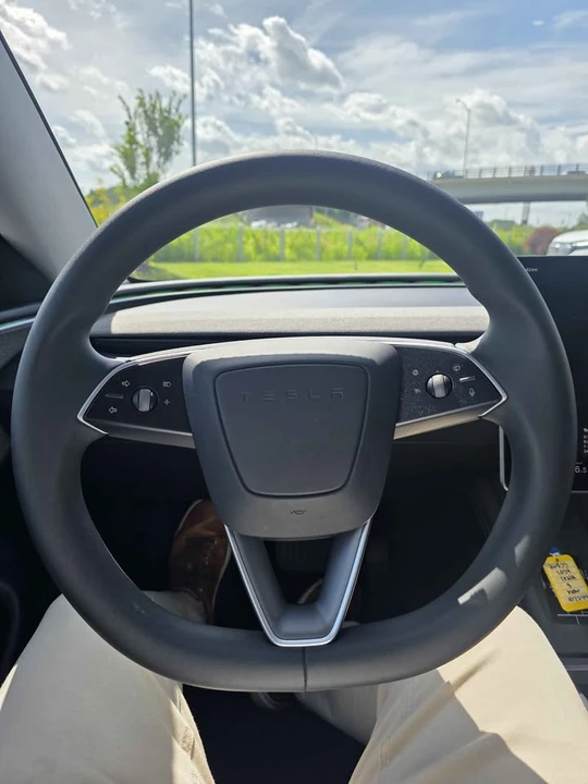 2024 Tesla Model 3 - Image 6 of 9