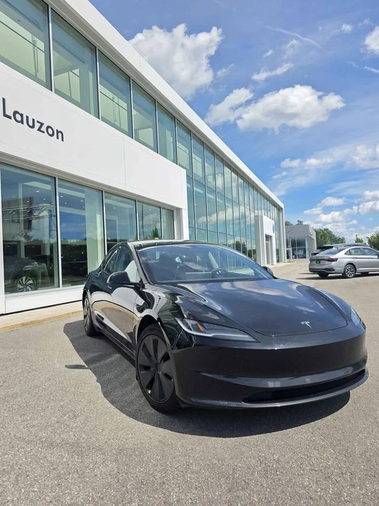 2024 Tesla Model 3 - Image 4 of 9