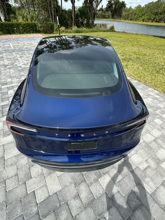 2024 Tesla Model 3 - Image 4 of 21