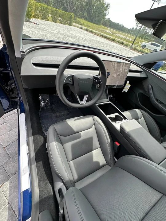 2024 Tesla Model 3 - Image 12 of 21
