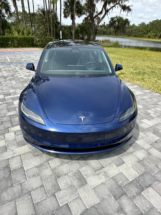 2024 Tesla Model 3 - Image 2 of 21
