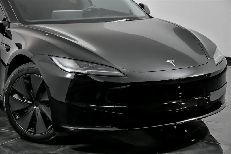 2024 Tesla Model 3 - Image 2 of 21