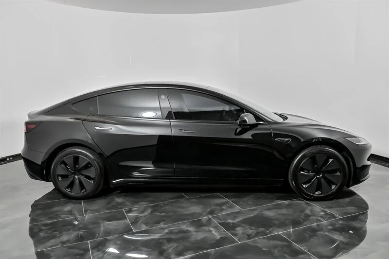 2024 Tesla Model 3 - Image 13 of 21