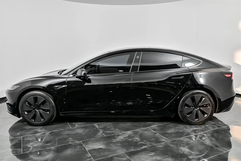 2024 Tesla Model 3 - Image 7 of 21
