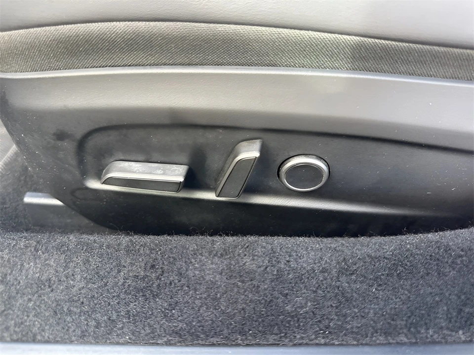2024 Tesla Model 3 - Image 10 of 12