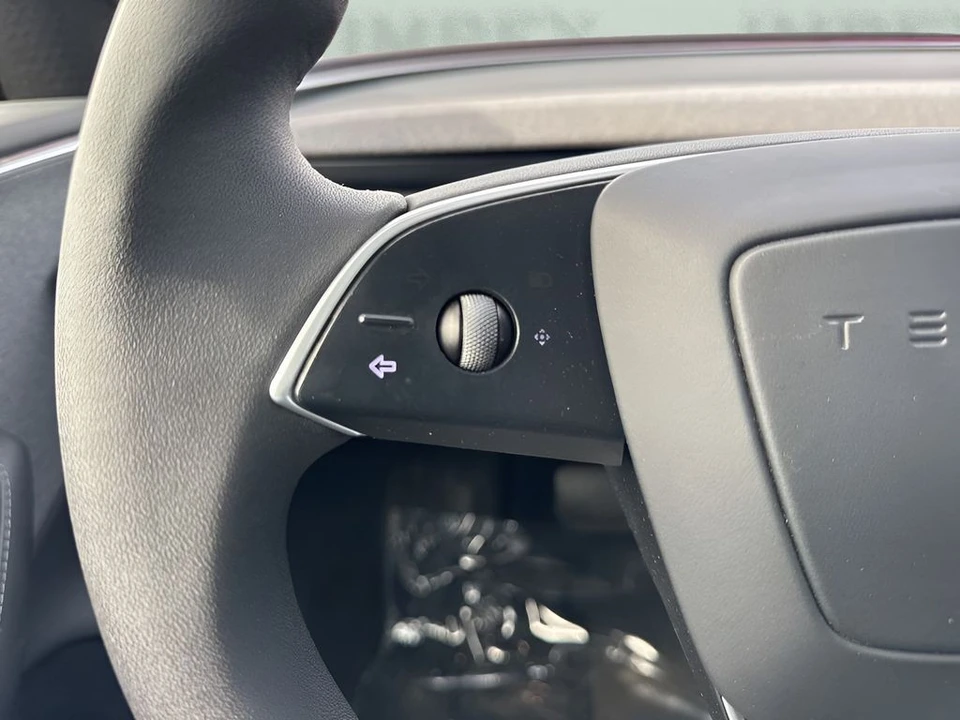 2024 Tesla Model 3 - Image 16 of 31