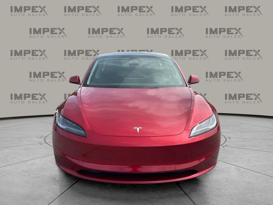 2024 Tesla Model 3 - Image 8 of 31