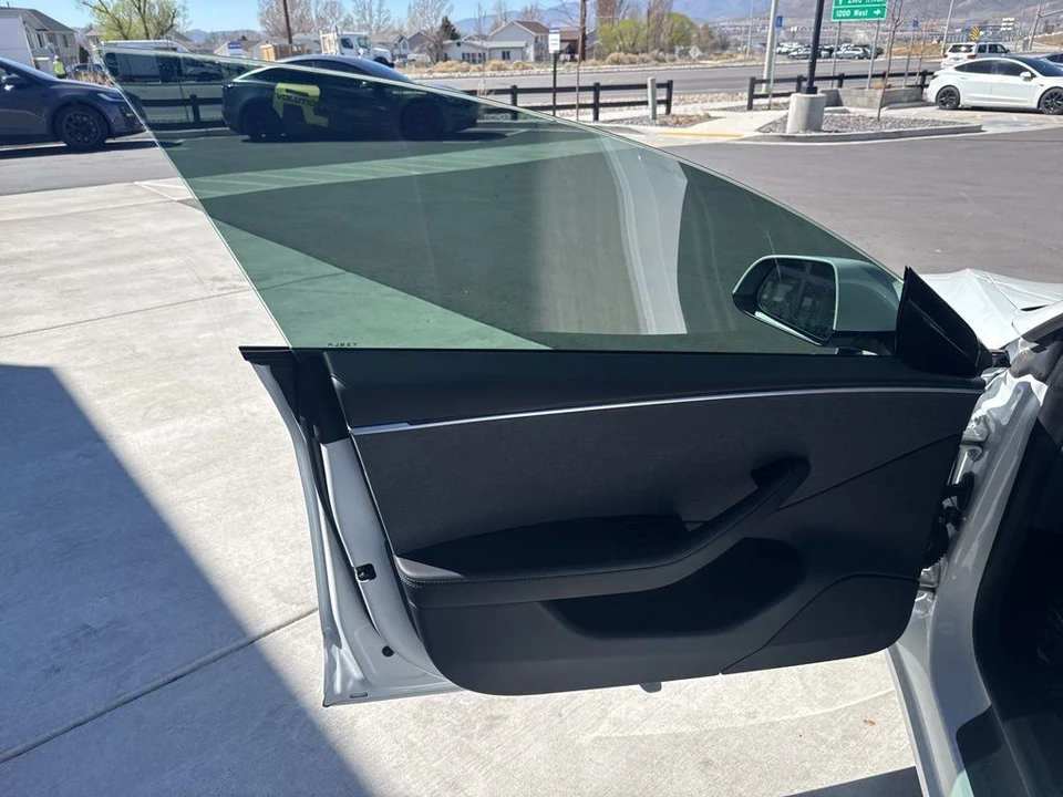 2024 Tesla Model 3 - Image 11 of 21