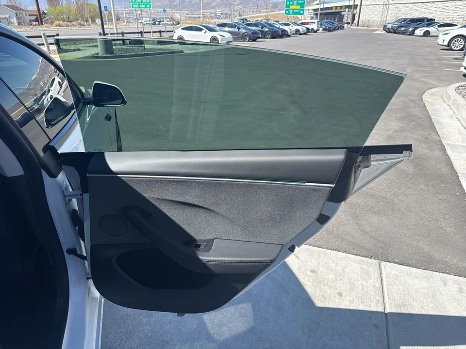2024 Tesla Model 3 - Image 18 of 21