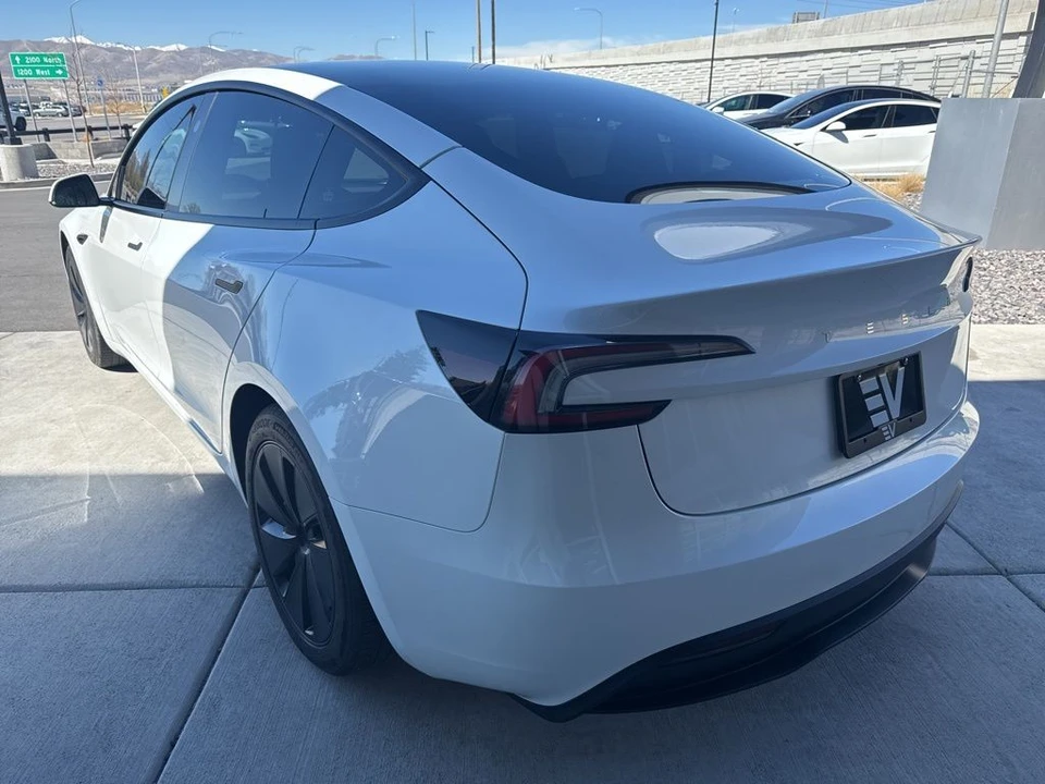 2024 Tesla Model 3 - Image 6 of 21