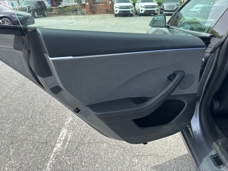 2024 Tesla Model 3 - Image 30 of 31