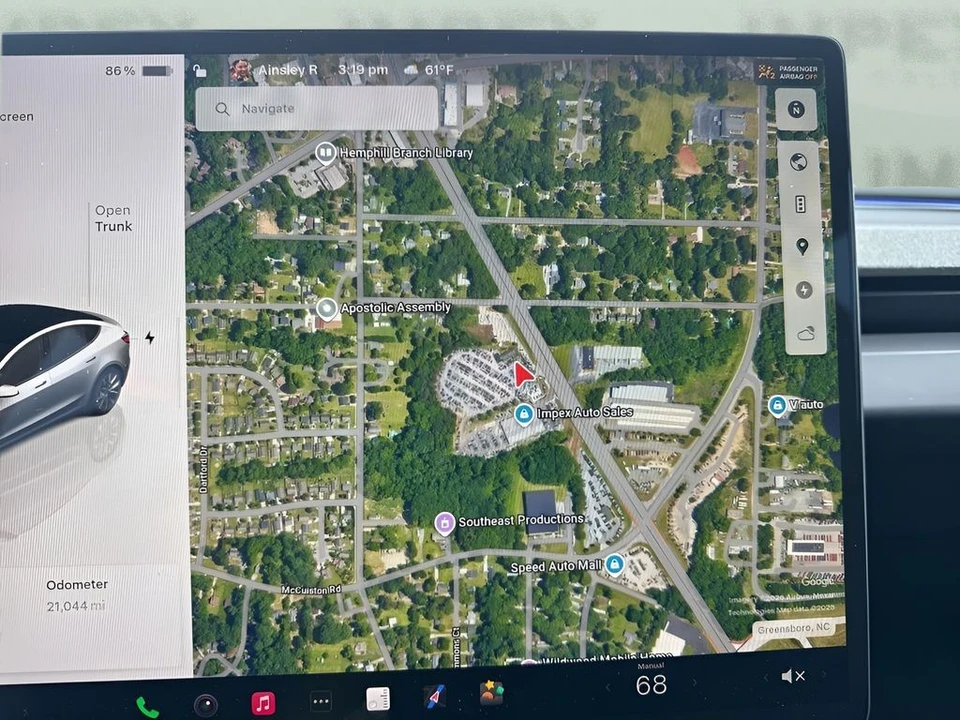2024 Tesla Model 3 - Image 21 of 31