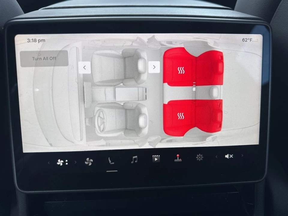 2024 Tesla Model 3 - Image 14 of 31