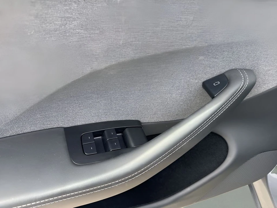 2024 Tesla Model 3 - Image 29 of 31
