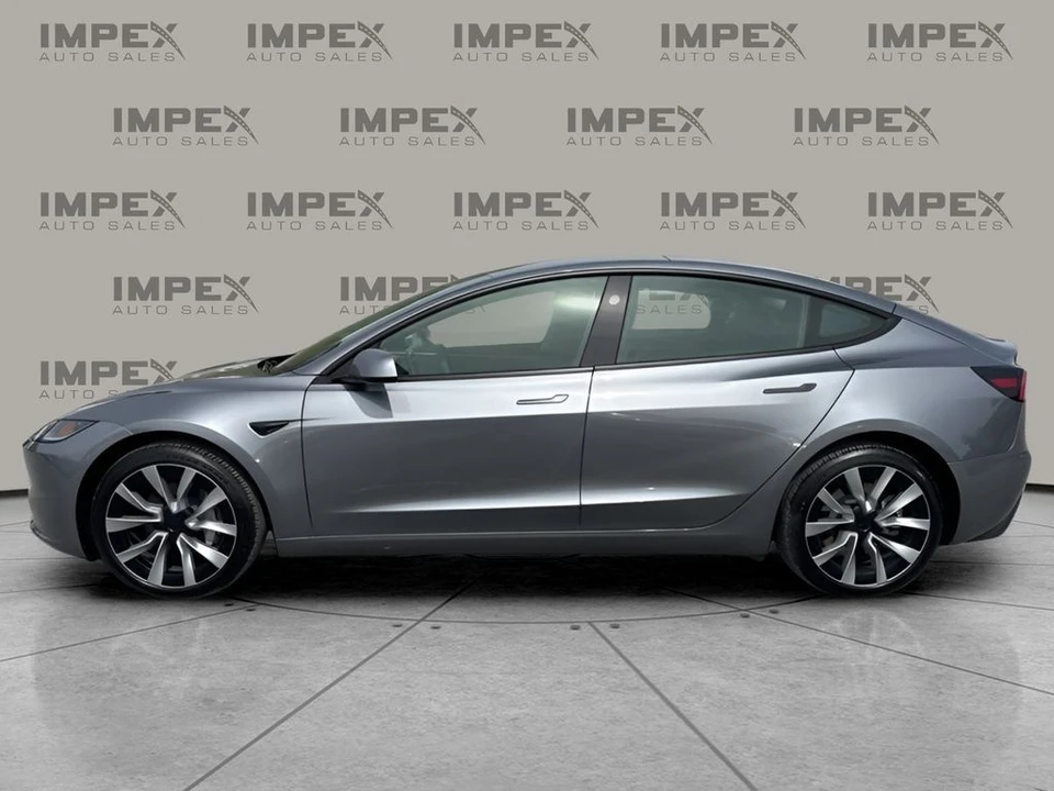2024 Tesla Model 3 - Image 2 of 31
