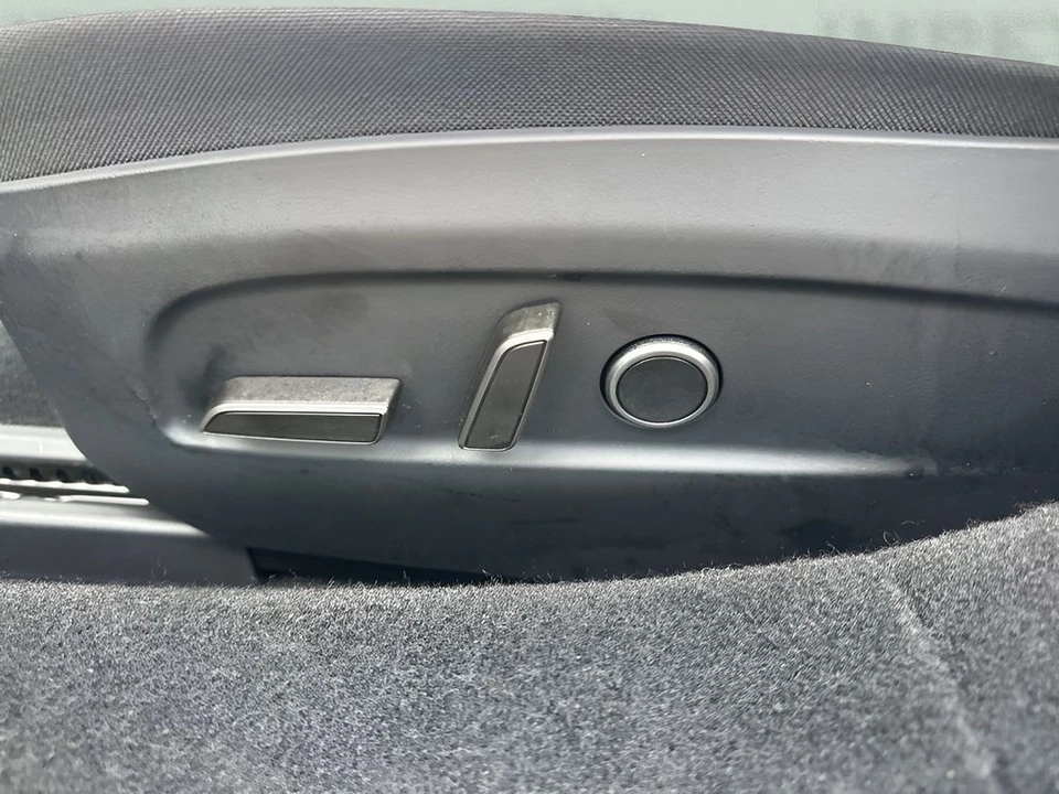 2024 Tesla Model 3 - Image 10 of 12