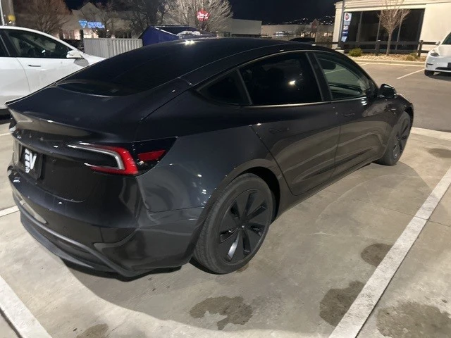 2024 Tesla Model 3 - Image 7 of 10