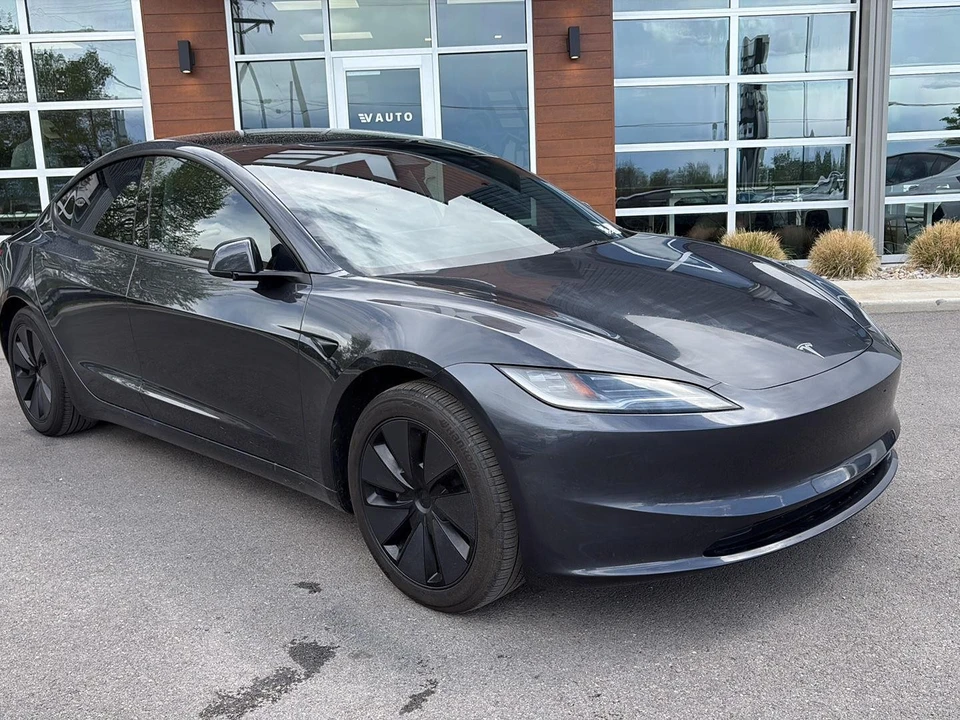 2024 Tesla Model 3 - Image 2 of 21
