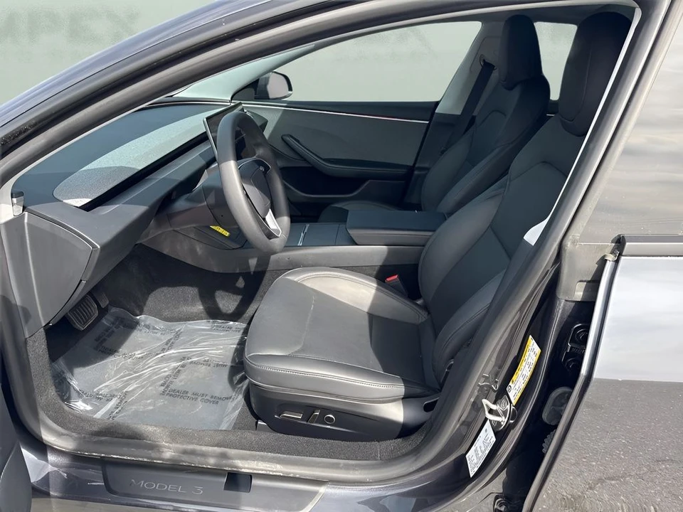 2024 Tesla Model 3 - Image 9 of 21