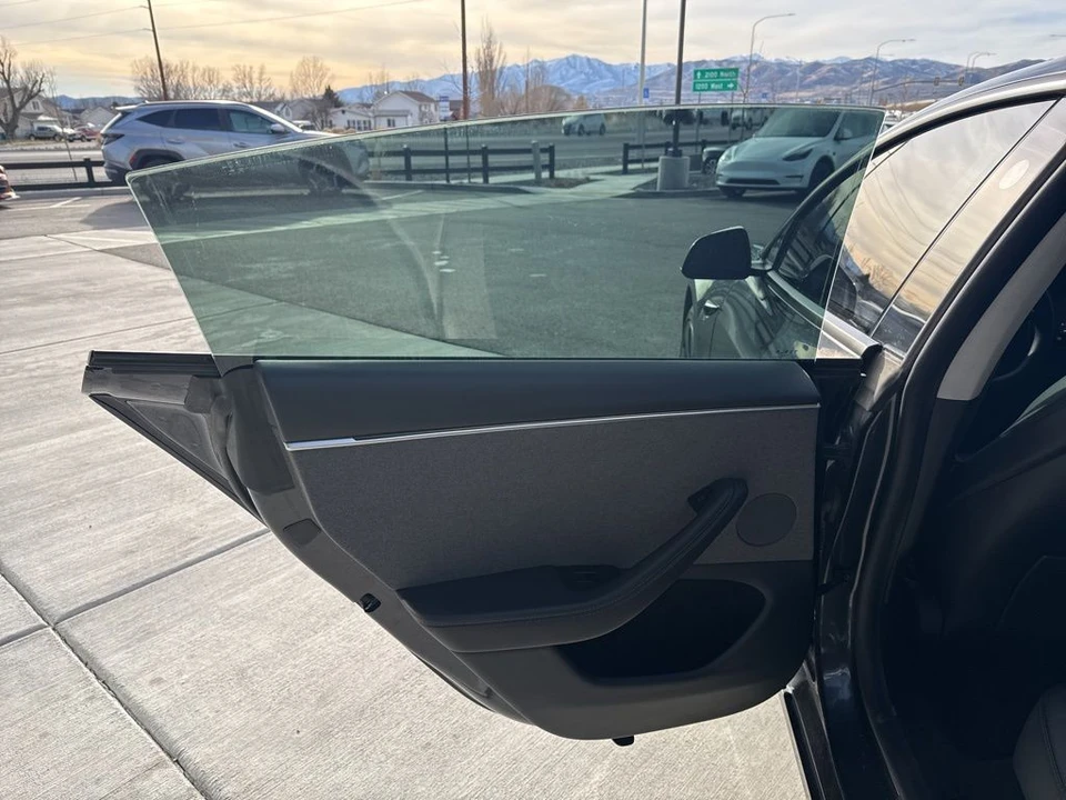 2024 Tesla Model 3 - Image 14 of 21