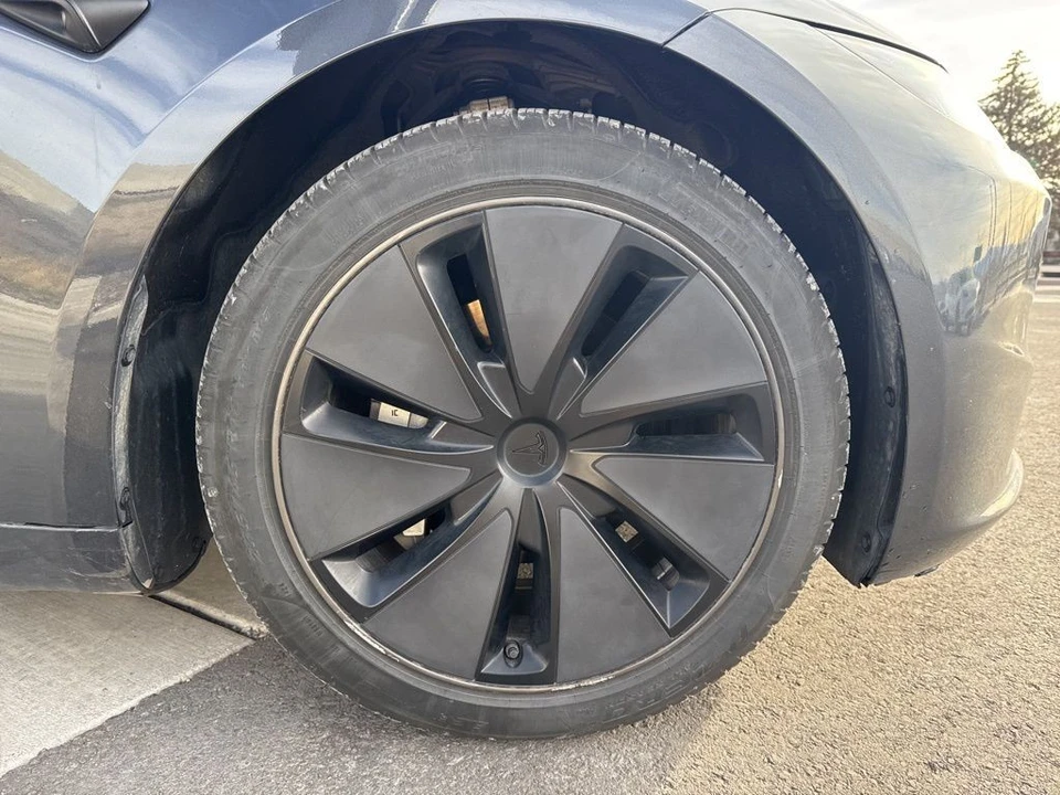 2024 Tesla Model 3 - Image 10 of 21