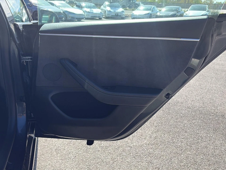2024 Tesla Model 3 - Image 18 of 27