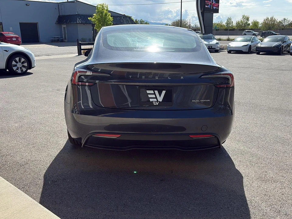 2024 Tesla Model 3 - Image 7 of 27