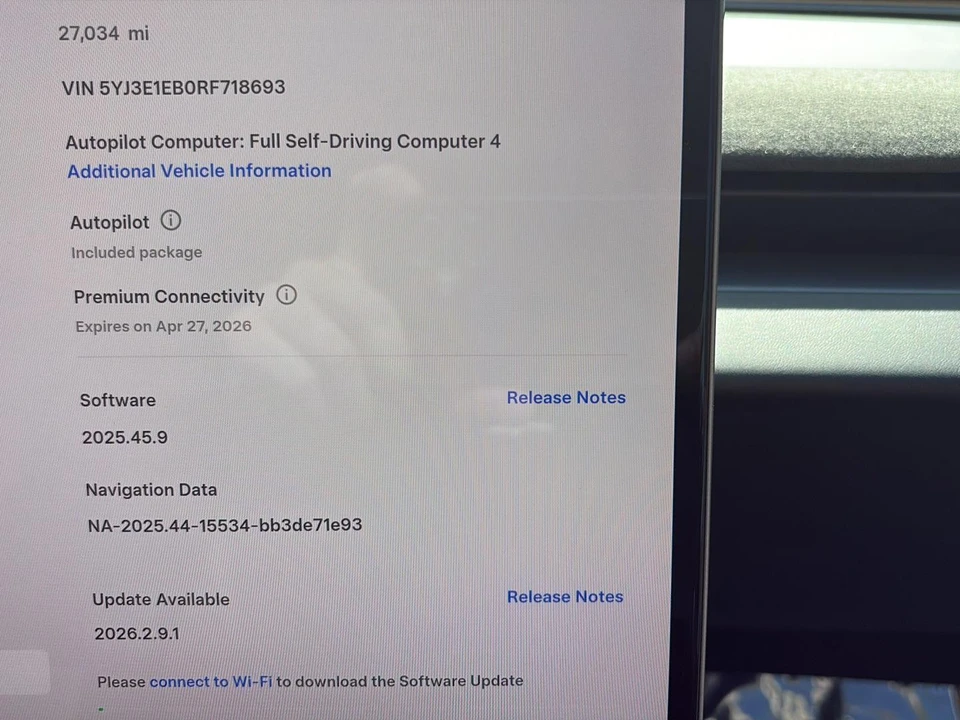 2024 Tesla Model 3 - Image 25 of 27
