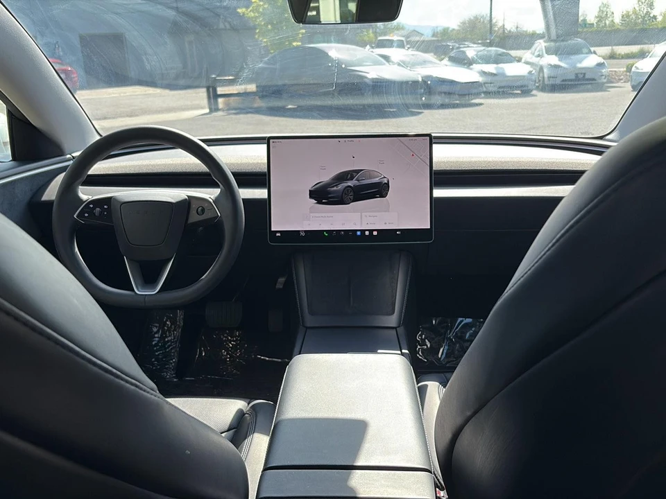 2024 Tesla Model 3 - Image 21 of 27