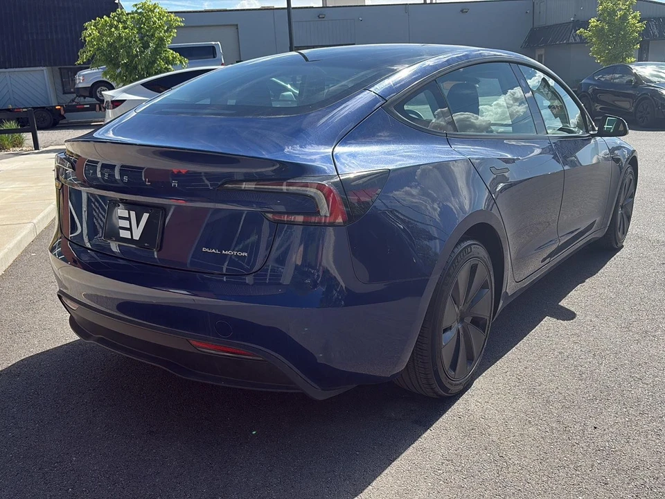 2024 Tesla Model 3 - Image 8 of 21