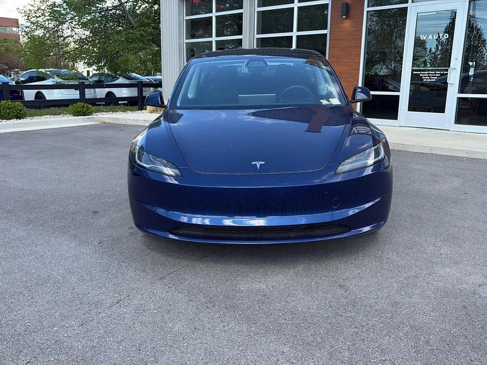 2024 Tesla Model 3 - Image 3 of 21