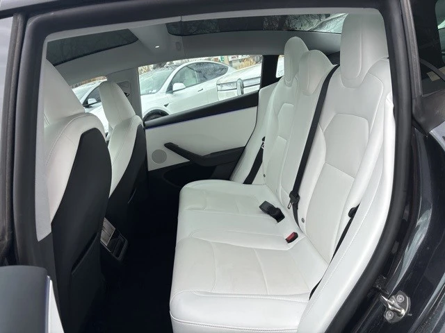 2024 Tesla Model 3 - Image 17 of 21