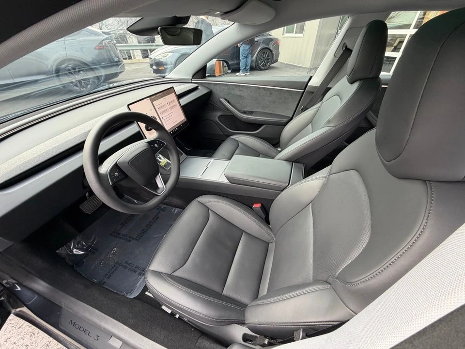 2024 Tesla Model 3 - Image 8 of 14