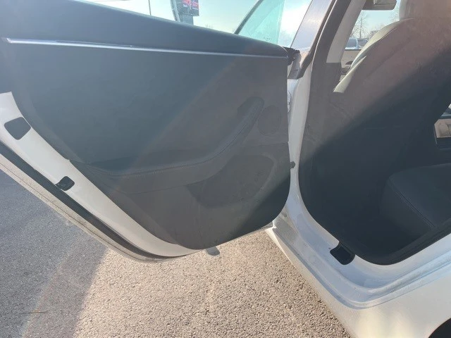 2024 Tesla Model 3 - Image 9 of 21