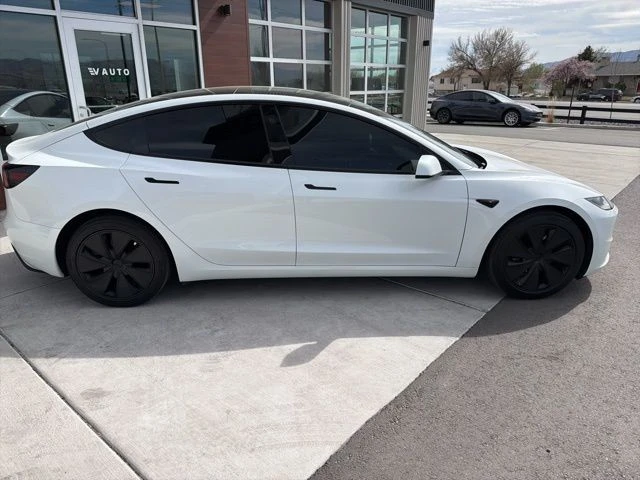 2024 Tesla Model 3 - Image 9 of 21