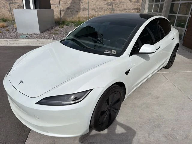 2024 Tesla Model 3 - Image 4 of 21