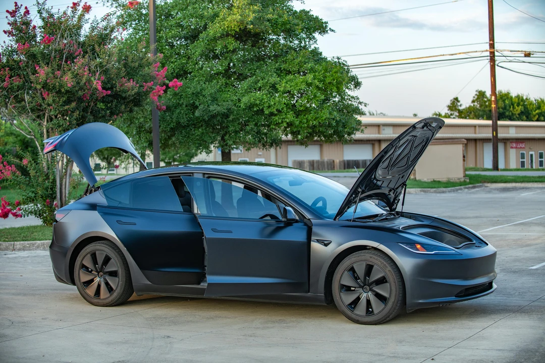 2024 Tesla Model 3 - Image 21 of 31