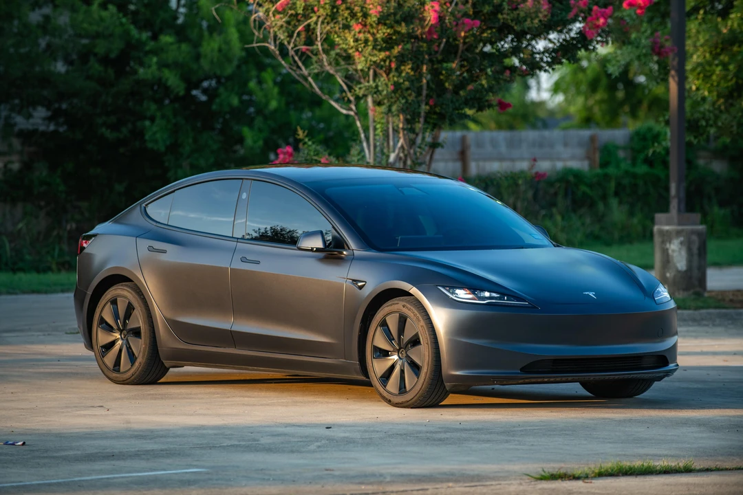 2024 Tesla Model 3 - Image 15 of 31
