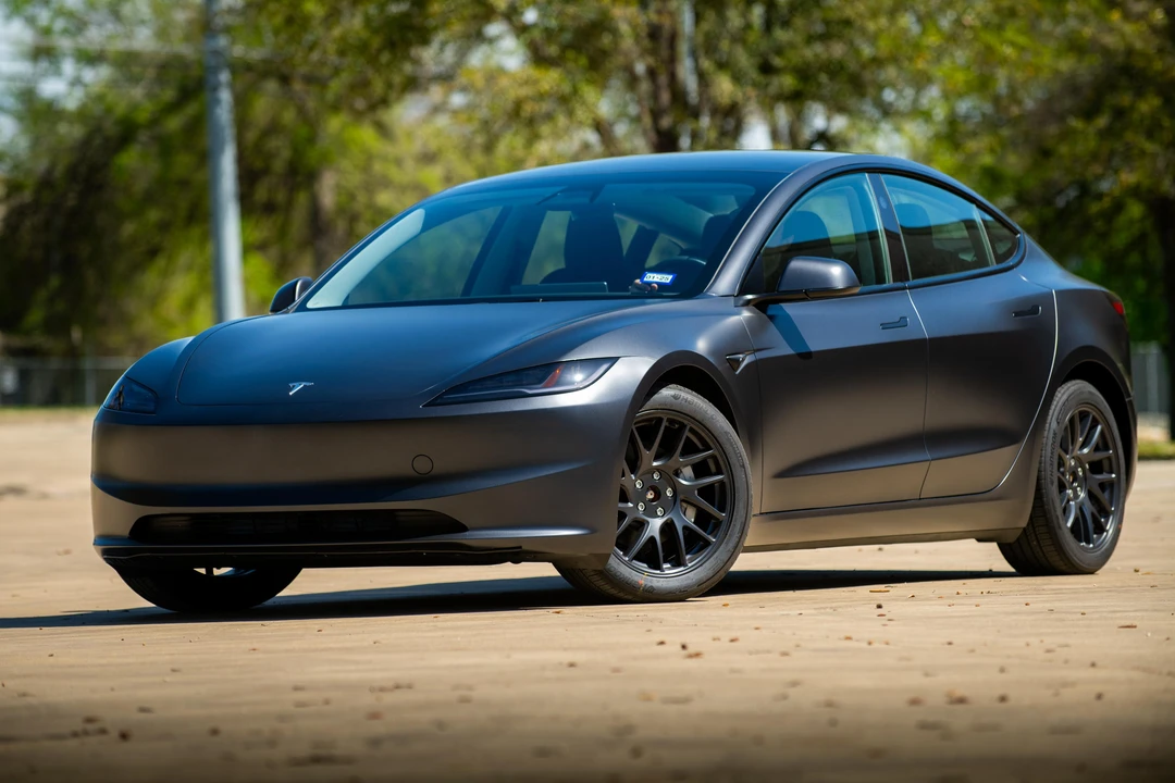 2024 Tesla Model 3 - Image 7 of 31