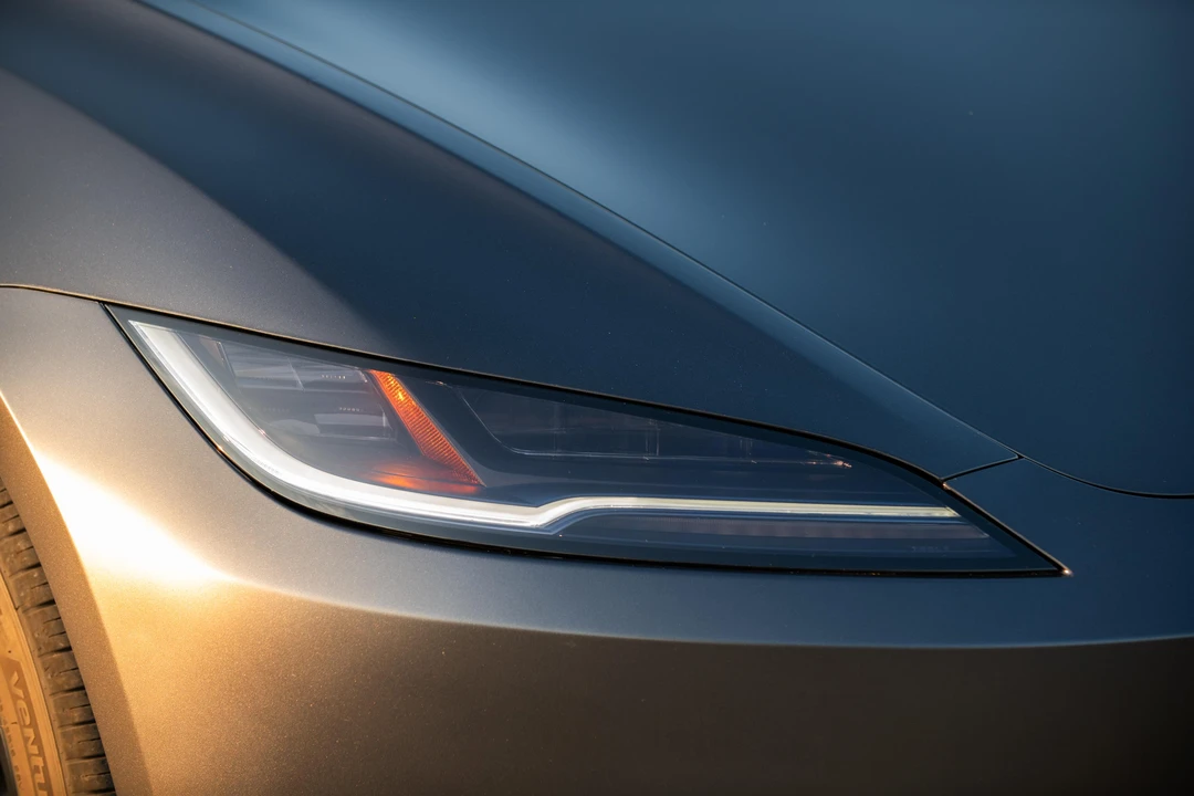 2024 Tesla Model 3 - Image 22 of 31