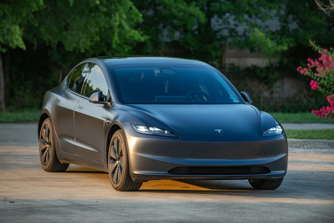 2024 Tesla Model 3 - Image 18 of 31