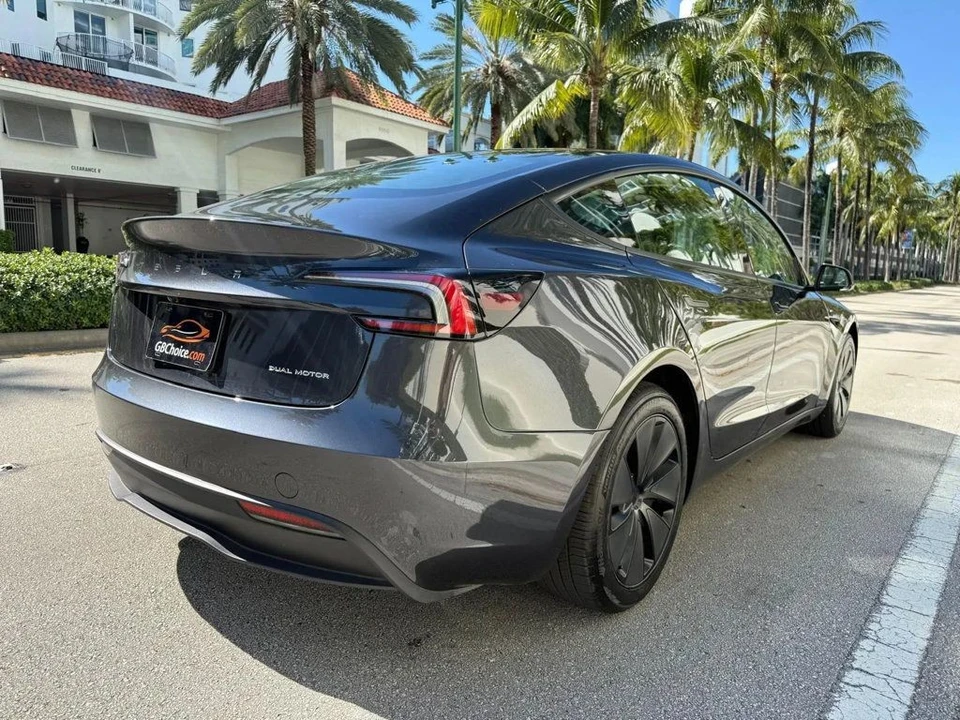 2024 Tesla Model 3 - Image 9 of 12